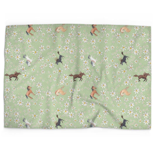 Cotton-linen tea towel: Horses with flowers on green
